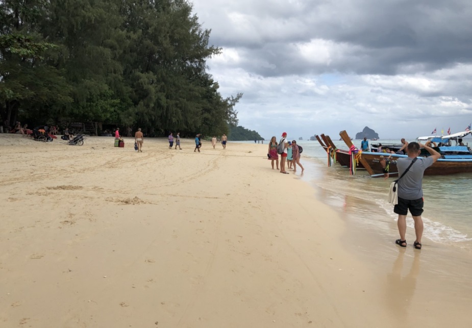 เกาะกระดาน 1.jpg